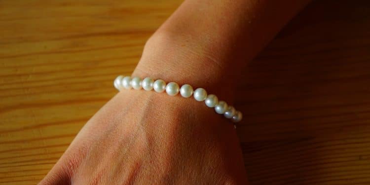Les bijoux en lait maternel : de jolis cadeaux à s'offrir